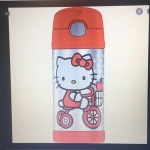 Thermos hello kitty funtainer